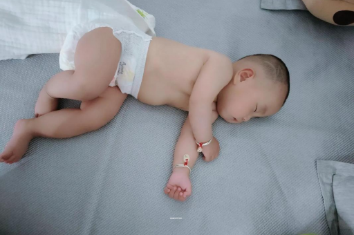 安达三个月宝宝头围 安达三个月宝宝头围